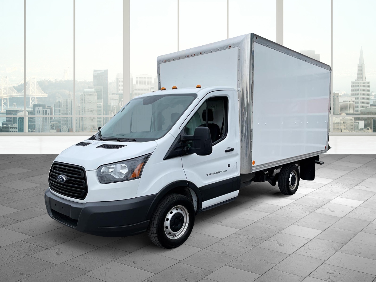 3805424-1-ford-transit-van-2019-u6483-avant-coin-conducteur